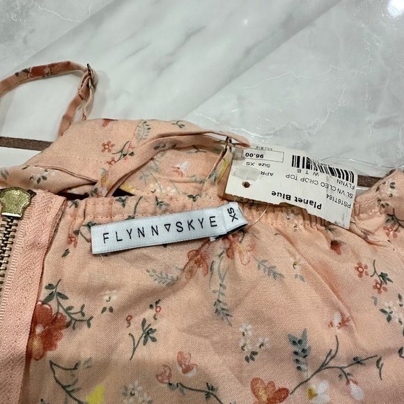 NWT Flynn Skye REVOLVE Floral Tank Crop Top Womens Size XS Boho Cottage Blogger - Picture 9 of 10